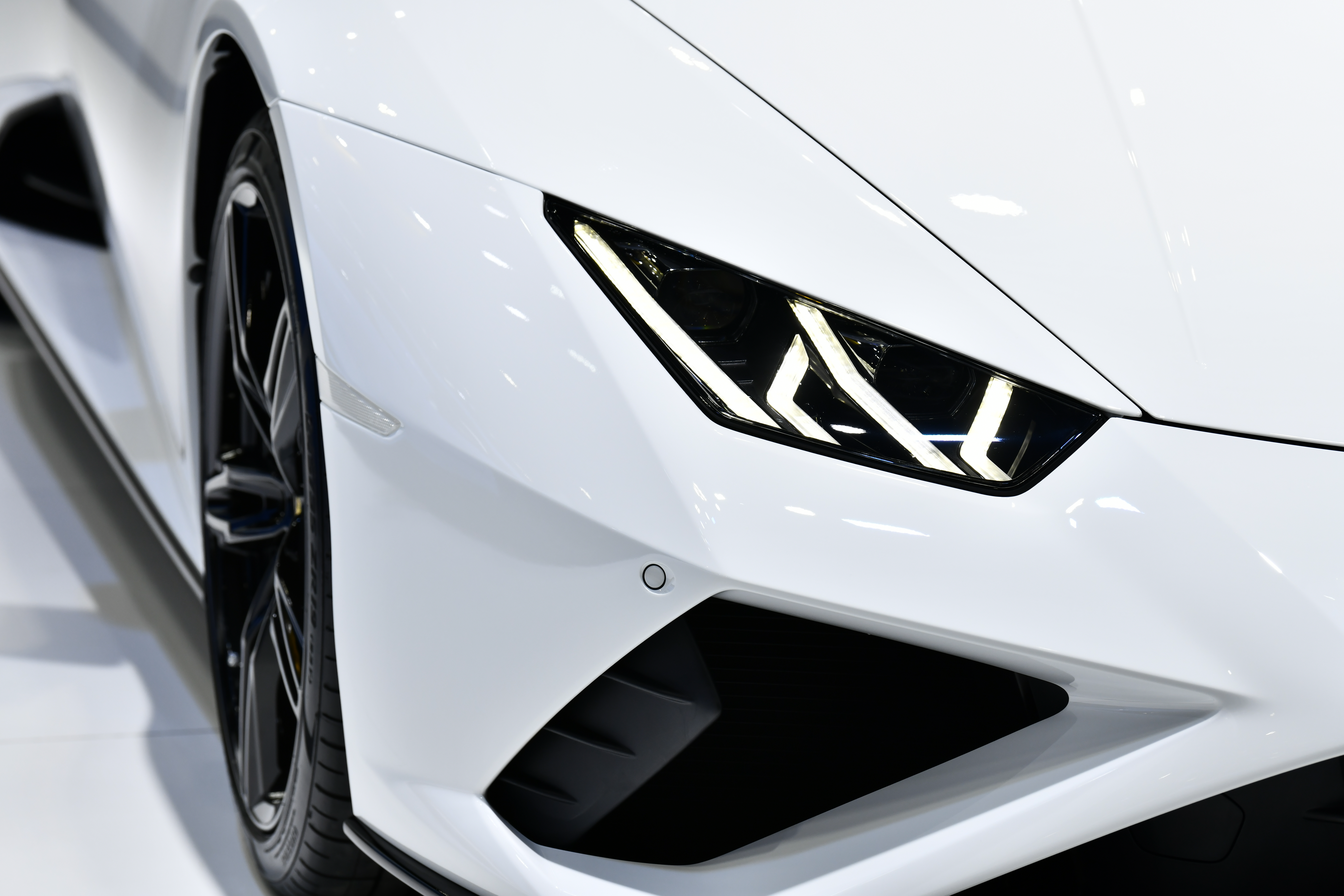 close-up-detail-one-led-headlights-super-car